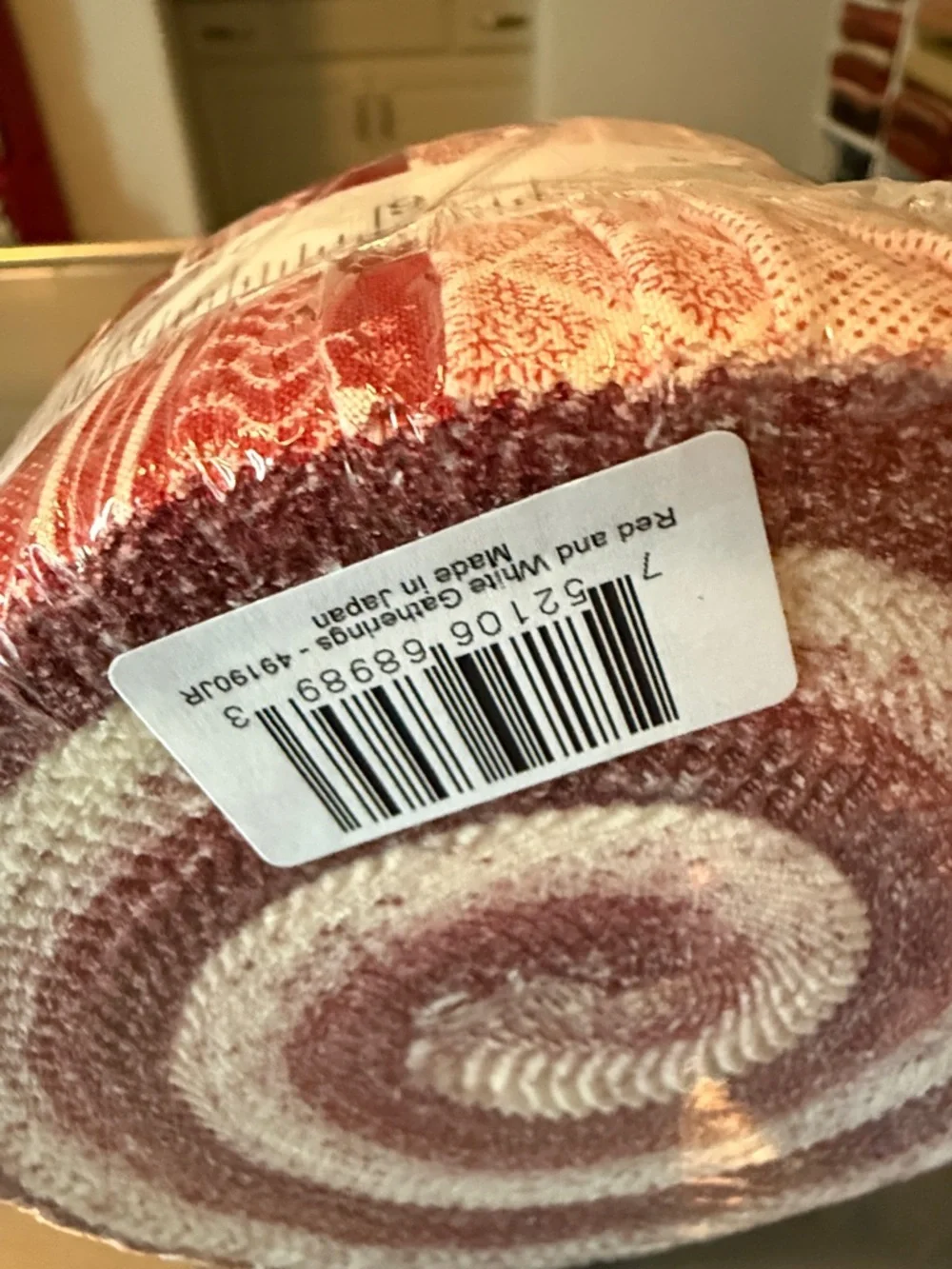(2) primitive gatherings red and white gatherings jelly rolls